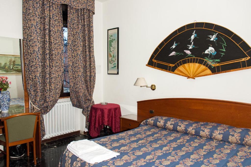 Vip Hotel Piacenza Eksteriør bilde